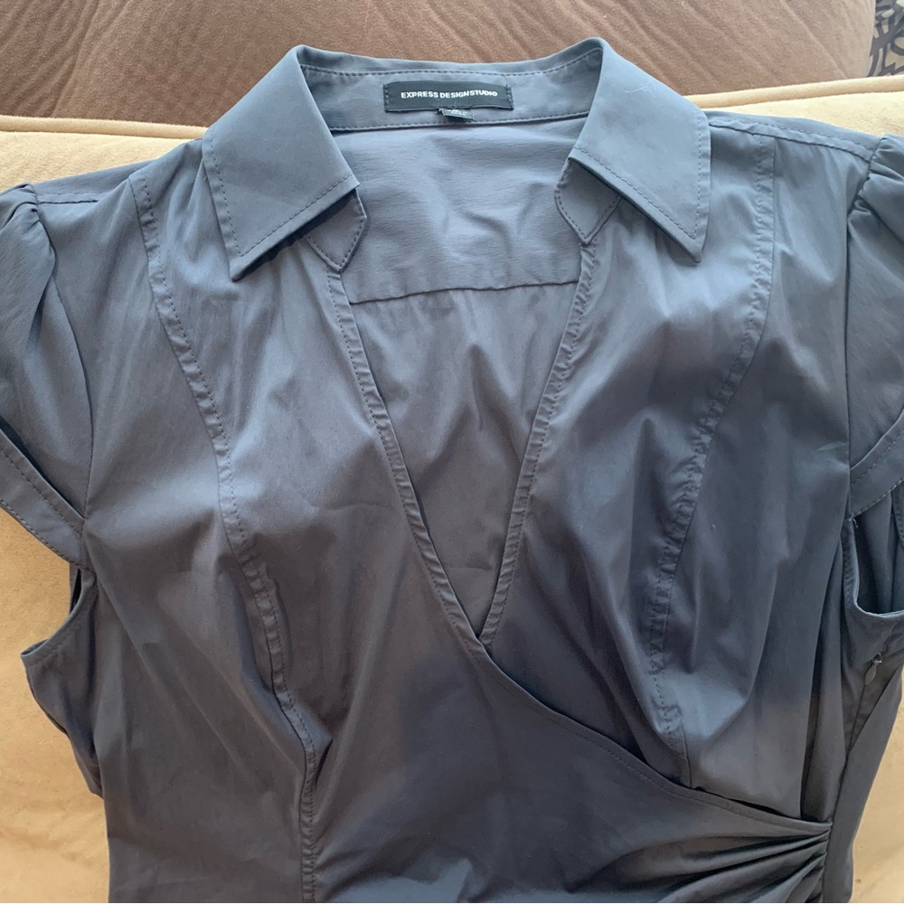 Express Top (M) - Picture 1 of 5